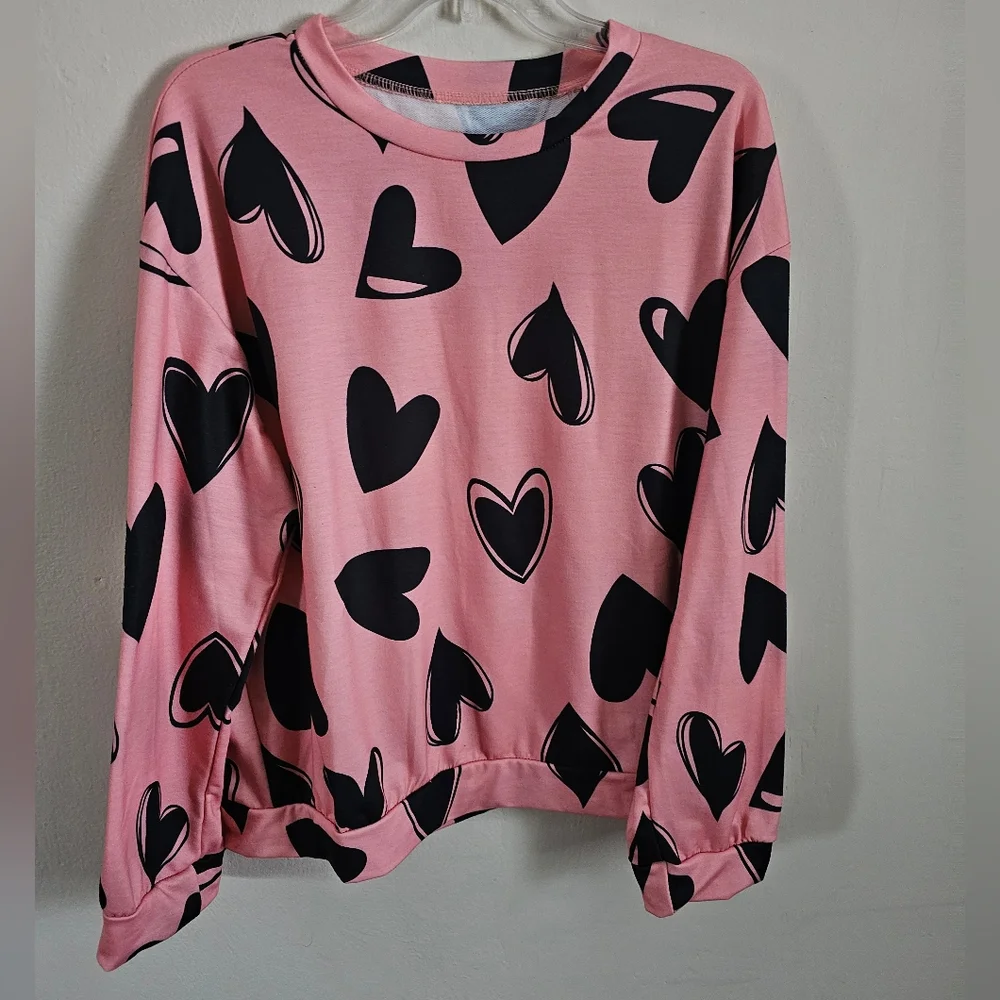 ❤️ Hearts Shirt (NEW) - Picture 8 of 8